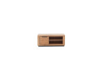 Lowboard Grazia: kleiner TV-Schrank aus Holz, 122 cm breit, mit Schrank, offenen Regalen und schwarzem Sockel.