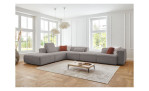 Komfort-Ecksofa plano|FORM Toronto, in der Farbausführung Grey, in einem Raum stehend
