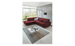 Komfort-Ecksofa plano|FORM Marbella, in der Farbausführung Wine, in einem Raum stehend