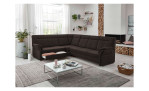 Komfort-Ecksofa plano|FORM Favorit, in der Farbausführung Nougat, in einem Raum stehend mit der offenen Schublade