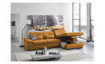 Komfort-Ecksofa plano|FORM Athen, in der Farbausführung Curry, in einem Raum stehend mit dem Bettkasten im Canape