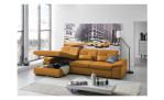 Komfort-Ecksofa plano|FORM Athen, in der Farbausführung Curry, in einem Raum stehend mit dem Bettkasten im Canape