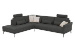 Komfort-Ecksofa plano|FORM Formello, in der Farbausführung Anthrazit, mit Kissen und Kopfstützen