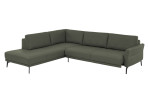 Komfort-Ecksofa plano|FORM Formello, in der Farbausführung Grün, Schrägansicht mit Sitzvorzug