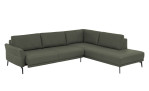 Komfort-Ecksofa plano|FORM Formello, in der Farbausführung Grün, Schrägansicht mit Sitzvorzug