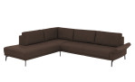 Komfort-Ecksofa plano|FORM Formello, in der Farbausführung Braun, mit klappbarer Armlehne 