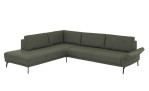Komfort-Ecksofa plano|FORM Formello, in der Farbausführung Grün, mit klappbarer Armlehne 