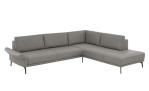 Komfort-Ecksofa plano|FORM Formello, in der Farbausführung Grau, mit klappbarer Armlehne 