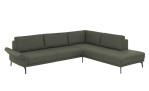 Komfort-Ecksofa plano|FORM Formello, in der Farbausführung Grün, mit klappbarer Armlehne 