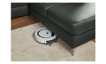 Detailfoto von der Sitzhöhe, mit einem Staubsaugroboter