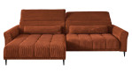 Wohnlandschaft Lilly in Orange mit in Cord-Optik, Ottomane links, Kopfteilverstellung und gestepptem Bezug freigestellt auf weißem Grund.