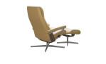 Relaxsessel mit Hocker Stressless View (M) Cross, in der Farbausführung Vanilla, Schräg-hintenansicht