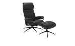 Relaxsessel mit Hocker Stressless London M Star Bezug aus Noblesse Echtleder Black und Gestell aus mattschwarzem Aluminium