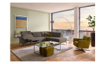 Komfort-Ecksofa MONDO Ensemble Lillia, in der Farbausführung Taupe, in einem Raum stehend, mit der Relaxfunktion