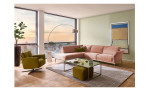Komfort-Ecksofa MONDO Ensemble Lillia, in der Farbausführung Rose, in einem Raum stehend, Schrägansicht