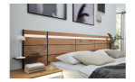 Schlafzimmer Musterring Madiva in Balkeneiche furniert und weiß, Ansicht Bettkopfteil