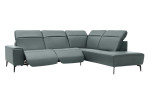 Komfort-Ecksofa MR 1320 in einem Echtleder-Bezug in Opal. Mit gezeigten Verstellungen