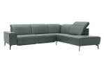 Basis-Ecksofa MR 1320 in einem Echtleder-Bezug in Opal. Mit gezeigter Kopfteilverstellung