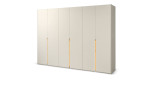 Set aus einem Musterring-Drehtürenschrank „Venice“, 301 cm breit, 6 Türen, schlanke Griffe mit Holzakzenten, moderner Stil in Beige.