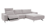 Komfort-Wohnlandschaft Musterrring MR 9450, in der Farbausführung Silver, Schrägansicht mit der Relaxfunktion im linken Element