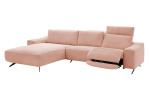 Komfort-Wohnlandschaft Musterrring MR 9450, in der Farbausführung Rose, Schrägansicht mit der Relaxfunktion im linken Element