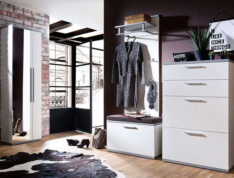 Medor Initus Garderobenserie