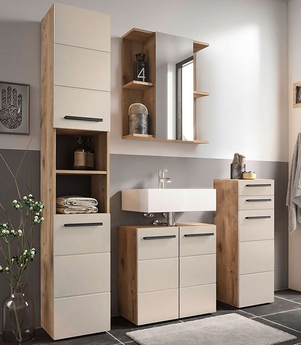 Badserie Sylt mit Holz-Korpus und sandfarbenen Fronten