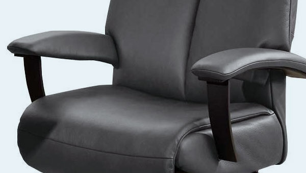 Bürostuhl mit Lederbezug