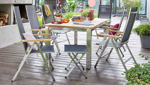 Garten-Klappstuhl Aline mit Edelstahlgestell und anthraziter Rüchenlehne