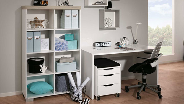 Weißes Regal Kira mit Eiche-Nachbildungs-Platte